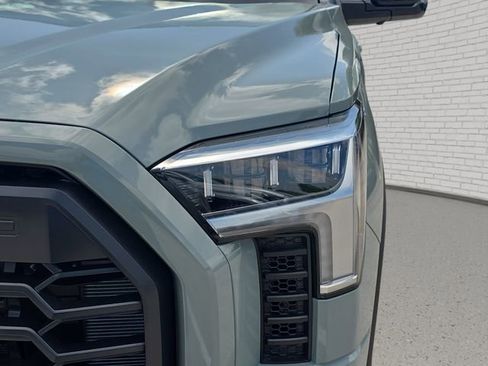 New 2026 Toyota Tundra Limited AWD/4WD image 31