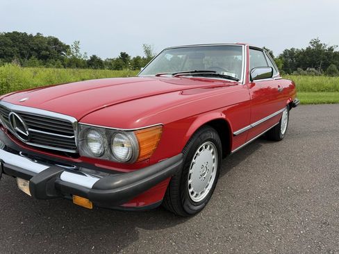 Used 1988 Mercedes-Benz 560 SL image 13