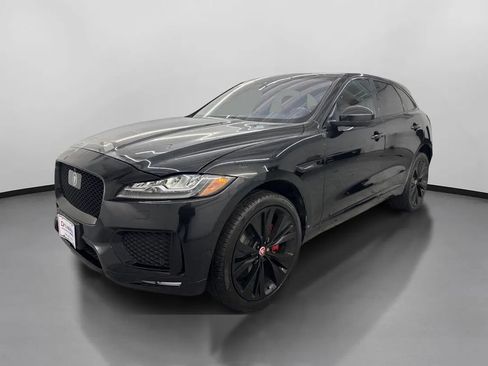 Used 2020 Jaguar F-PACE S image 4