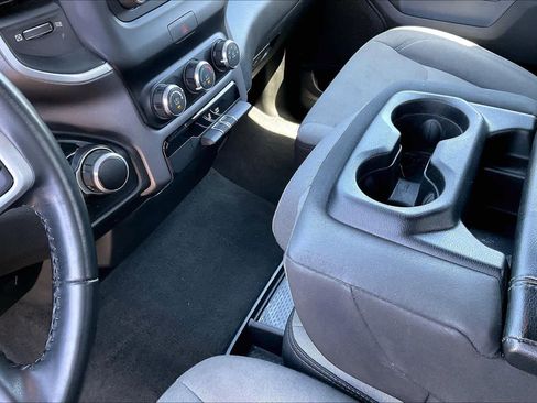 Used 2023 RAM 1500 Big Horn RWD image 16