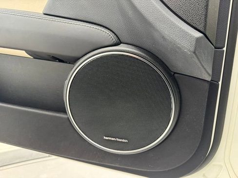 Used 2014 Mercedes-Benz C 63 AMG Sedan image 46