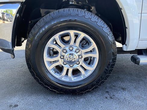 Used 2018 RAM 2500 Laramie AWD/4WD image 8