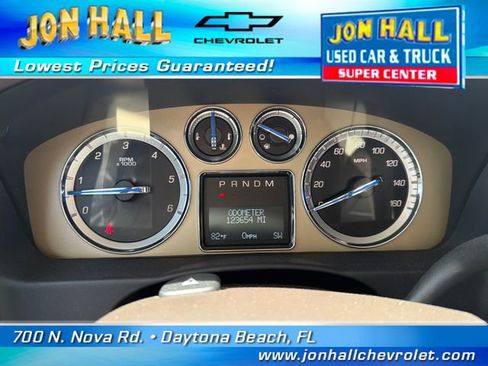 Used 2014 Cadillac Escalade Platinum AWD/4WD image 27