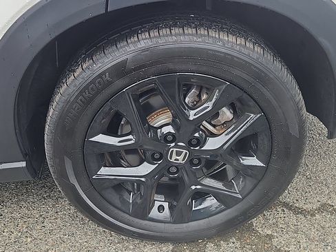 Certified 2024 Honda HR-V Sport image 8