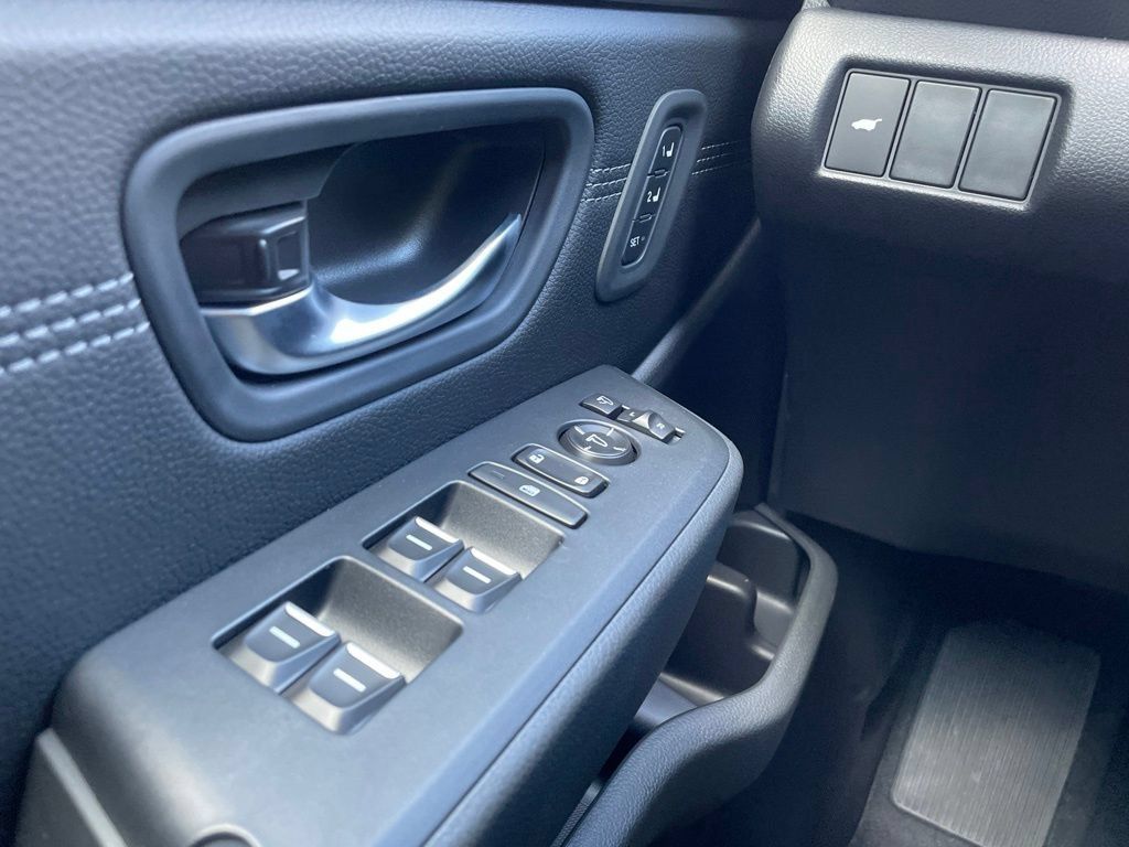 New 2026 Honda Pilot Touring image 16