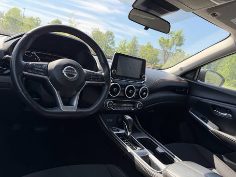 Used 2020 Nissan Sentra SR w/ Lighting Package FWD image 21