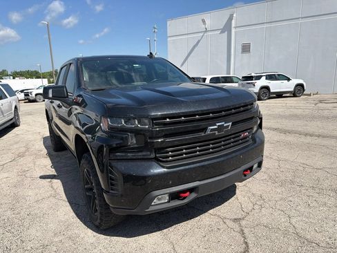 Used 2020 Chevrolet Silverado 1500 LT Trail Boss AWD/4WD image 1