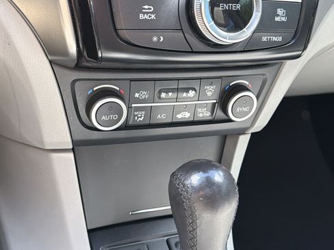 Used 2016 Acura ILX FWD image 22
