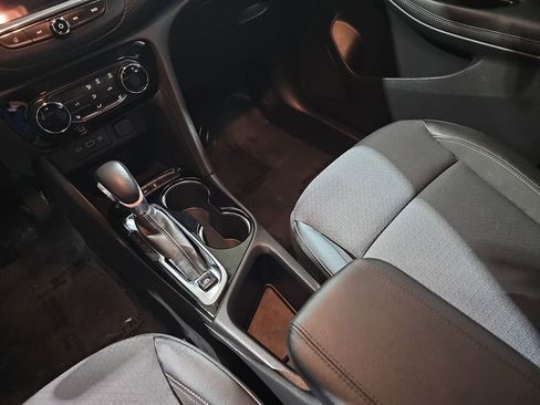 Certified 2023 Buick Encore GX Preferred w/ Cold Weather Comfort Package image 26