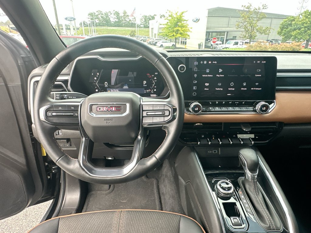 Used 2024 GMC Canyon AT4 w/ Technology Package AWD/4WD image 19