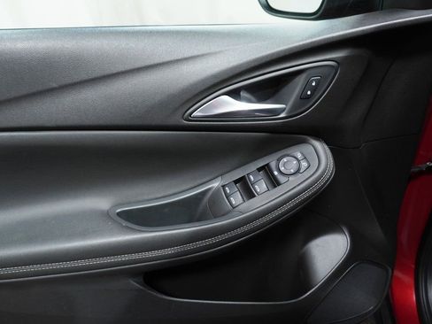 Used 2020 Buick Encore GX Preferred w/ Cold Weather Comfort Package image 19