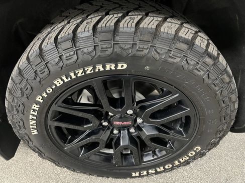 Used 2025 GMC Sierra 1500 Elevation w/ Elevation Premium Package image 22