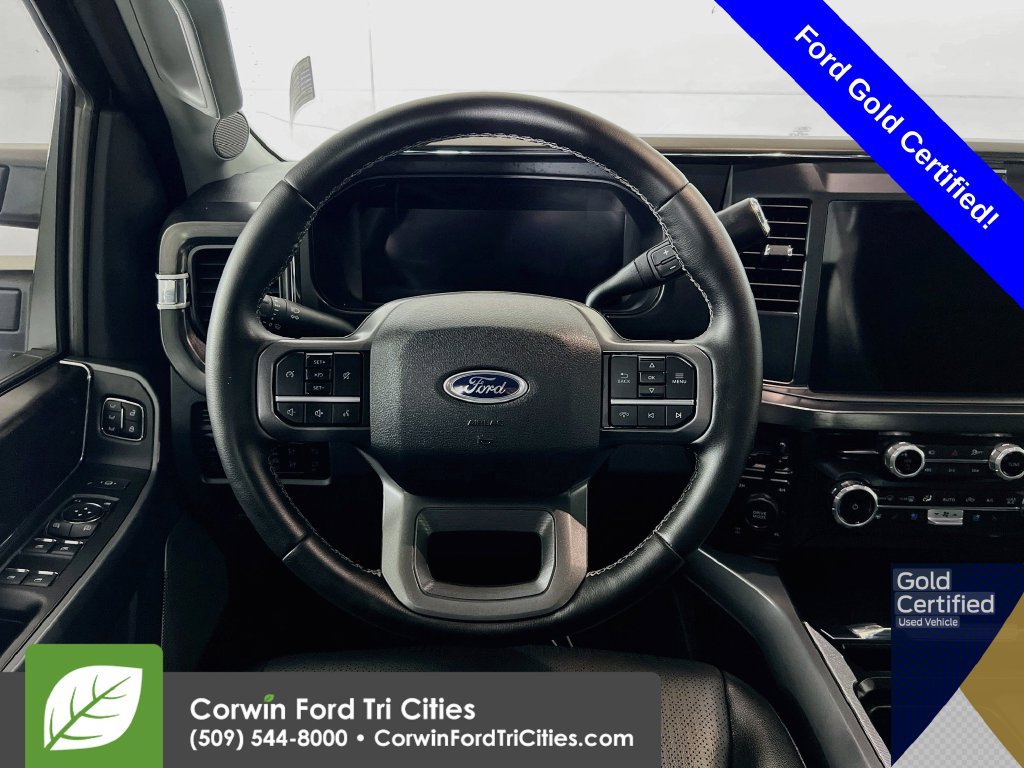 Used 2025 Ford F350 Lariat w/ Black Appearance Package AWD/4WD image 25