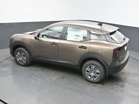 New 2026 Nissan Kicks S image 33