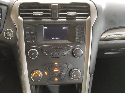 Used 2019 Ford Fusion S image 25