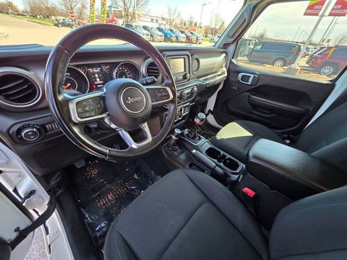 Used 2020 Jeep Gladiator Sport w/ Quick Order Package 23S AWD/4WD image 16