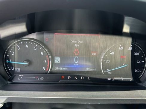 Used 2022 Ford Explorer XLT AWD/4WD image 17