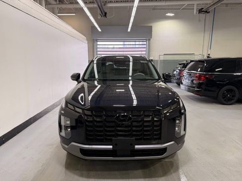 Used 2023 Hyundai Palisade Limited w/ Cargo Package image 8