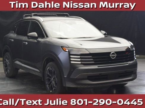 New 2025 Nissan Kicks SR w/ SR Premium Package AWD/4WD image 1