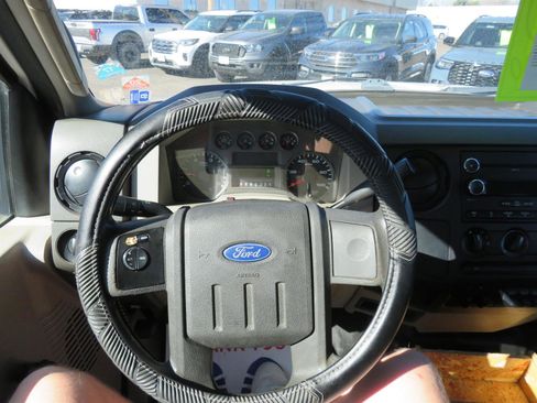 Used 2009 Ford F350 4x4 SuperCab Super Duty image 11