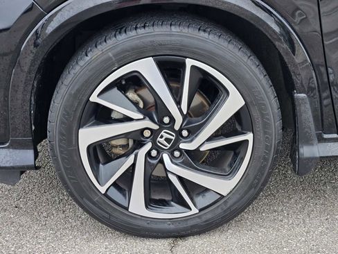 Used 2019 Honda HR-V Sport image 9