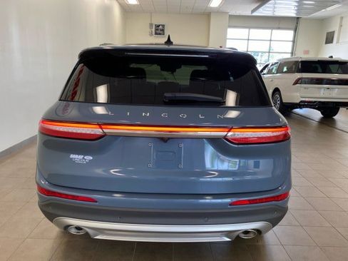 New 2025 Lincoln Corsair Reserve w/ Equipment Group 202A image 6