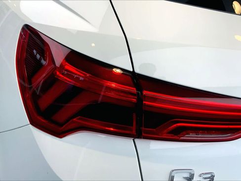 Used 2022 Audi Q3 2.0T Premium w/ Convenience Package image 28