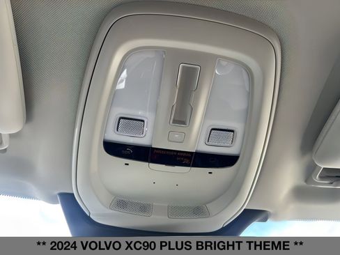 Used 2024 Volvo XC90 B5 Plus image 36