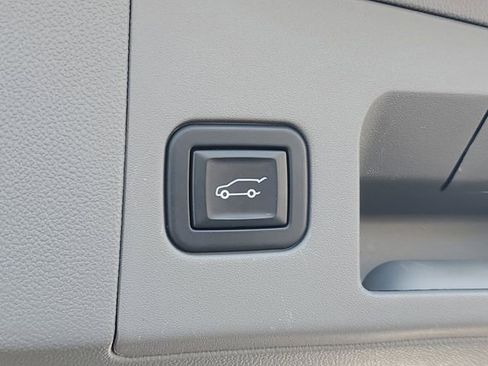 Certified 2023 Cadillac XT5 Premium Luxury image 10