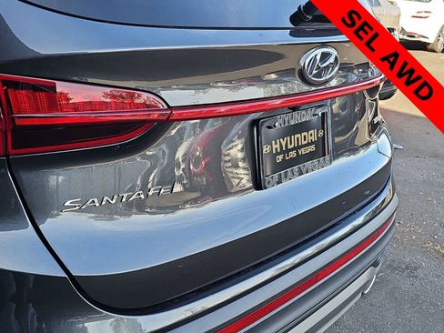Used 2023 Hyundai Santa Fe SEL image 11