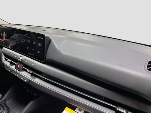 New 2026 Kia K4 LXS image 27