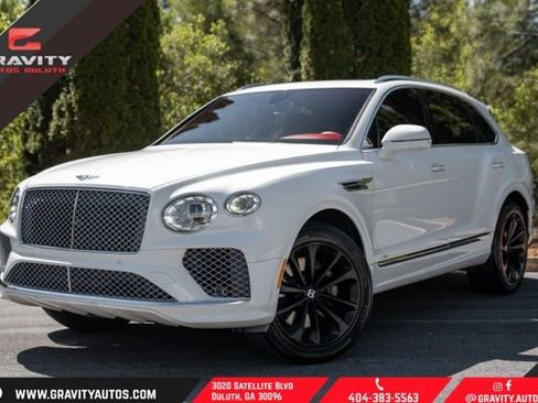 Used 2022 Bentley Bentayga image 1