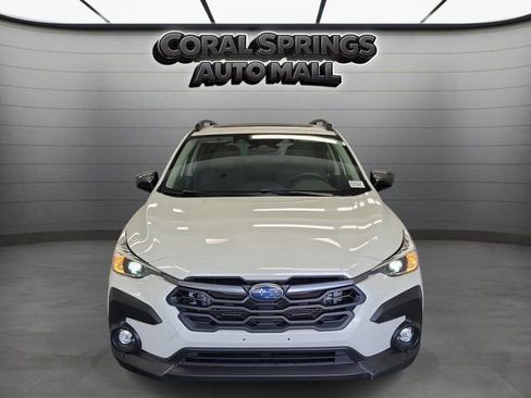 Used 2024 Subaru Crosstrek 2.0i Premium image 2