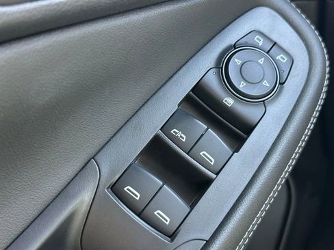 Used 2024 Buick Encore GX Preferred w/ Advanced Technology Package FWD image 25
