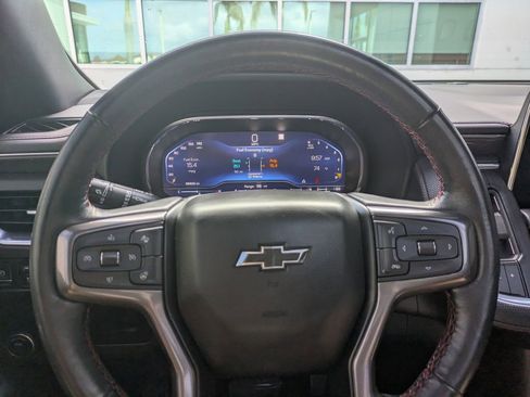 Used 2022 Chevrolet Suburban RST w/ Luxury Package RWD image 33