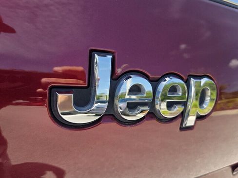 Used 2023 Jeep Grand Cherokee L Limited w/ Trailer Tow Group (B) AWD/4WD image 32
