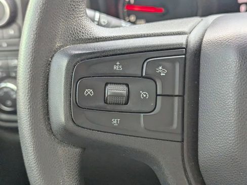 Used 2024 Chevrolet Silverado 2500 Custom w/ Custom Value Package image 24