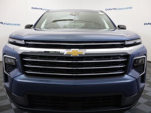 New 2026 Chevrolet Traverse LT w/ Sun and Wheel Package image 12