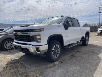 Used 2024 Chevrolet Trax LS w/ LS Convenience Package