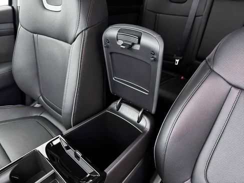 New 2026 Hyundai Tucson Limited image 18