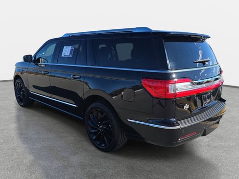 Used 2020 Lincoln Navigator L Reserve w/ Equipment Group 208A Reserve image 7