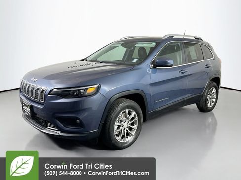 Used 2021 Jeep Cherokee Latitude Lux w/ Comfort/Convenience Group AWD/4WD image 5