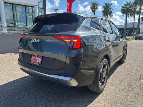 New 2026 Kia Sportage EX FWD image 5