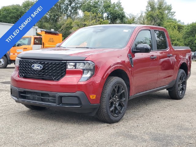 Used 2026 Ford Maverick XLT w/ XLT Luxury Package AWD/4WD image 2