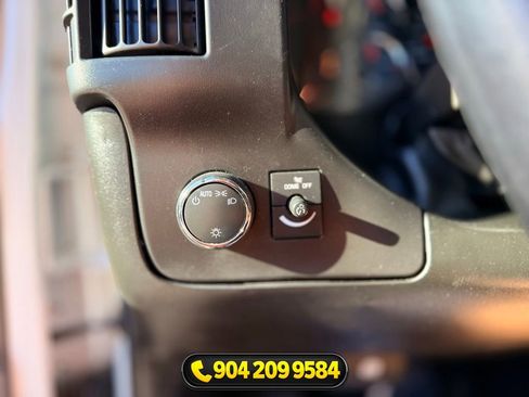 Used 2023 Chevrolet Express 2500 w/ Driver Convenience Package RWD image 17