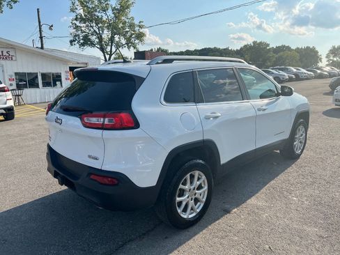 Used 2014 Jeep Cherokee Latitude w/ Comfort/Convenience Group AWD/4WD image 5
