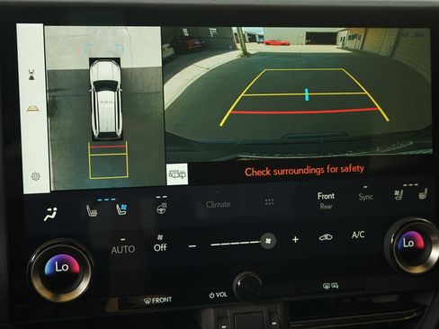 Used 2026 Lexus GX 550 image 16