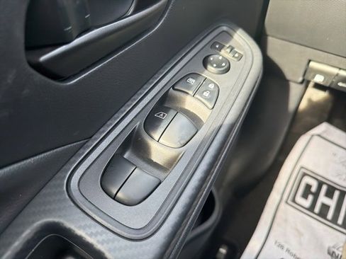Certified 2025 Nissan Versa S w/ Trunk Package image 23
