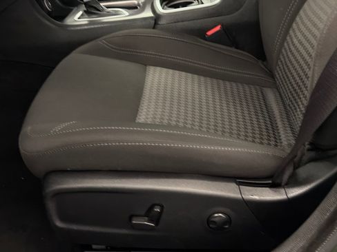 Used 2023 Dodge Charger SXT w/ Cold Weather Package RWD image 11