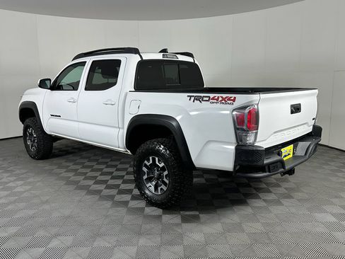 Used 2023 Toyota Tacoma TRD Off-Road image 17